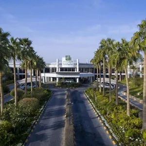 4* Hotel Holiday Izdihar, An Ihg